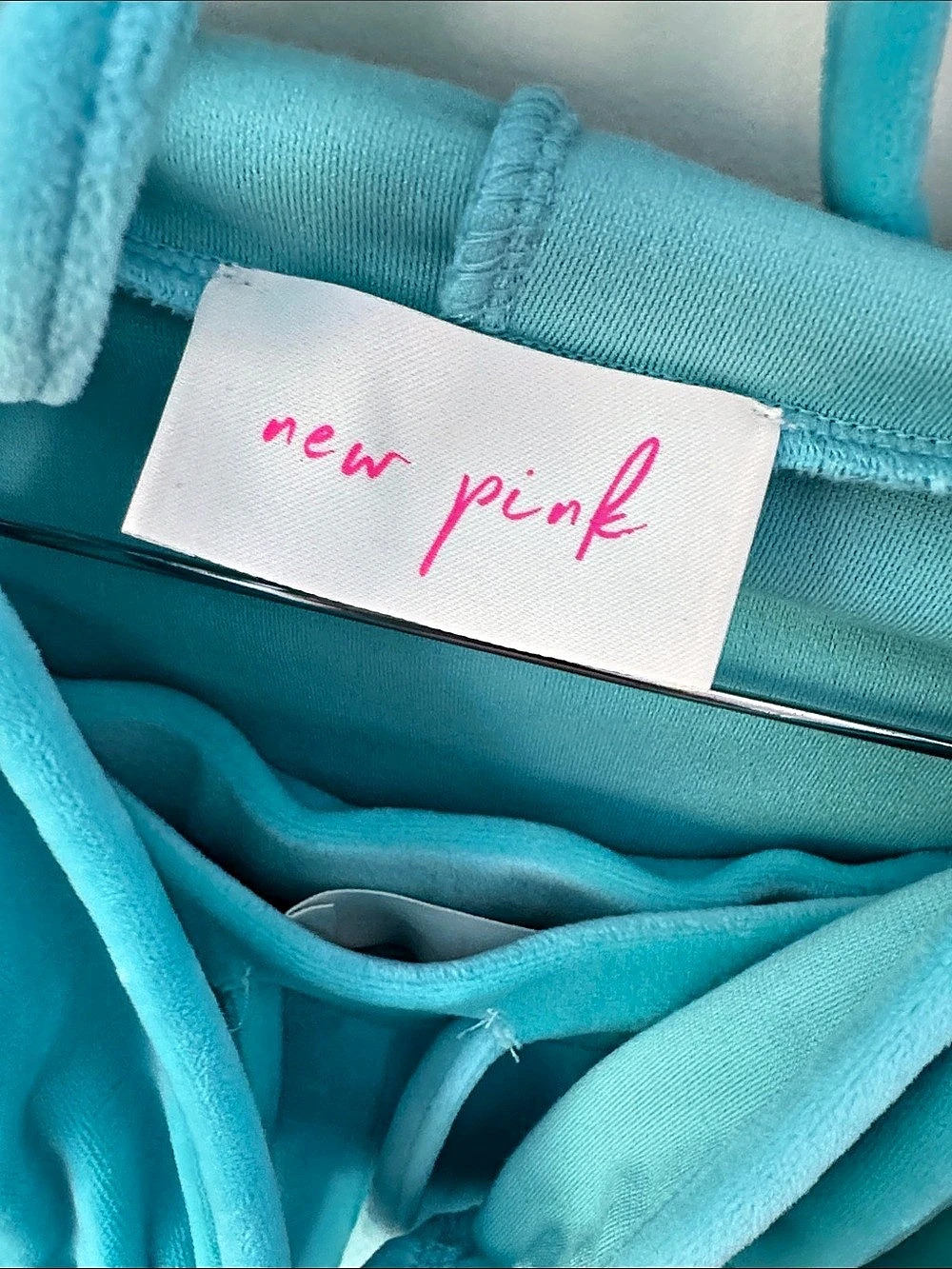 New Pink Velour 3-Piece Crop Top Set in Blue - Picture 7 of 9